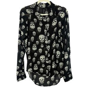 Fun & Flirt Sheer Black Bold Skull Pattern Long Sleeve Medium Button-up Blouse
